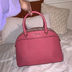 MICHAEL MICHAEL KORS Emmy LG Dome Satchel Leather